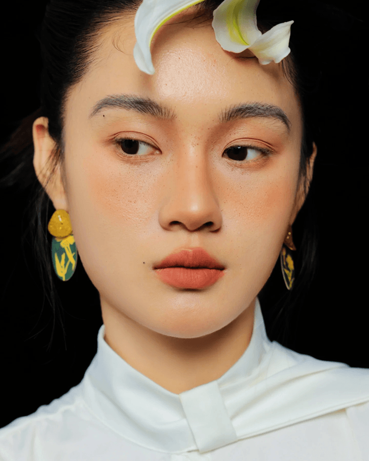 elegant oriental lacquer earrings inspired by traditional Chinese flower painting