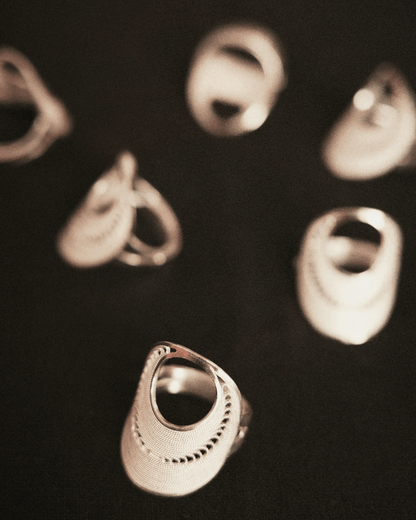 unisex silver filigree ring inspired by traditional Chinese craftsmanship